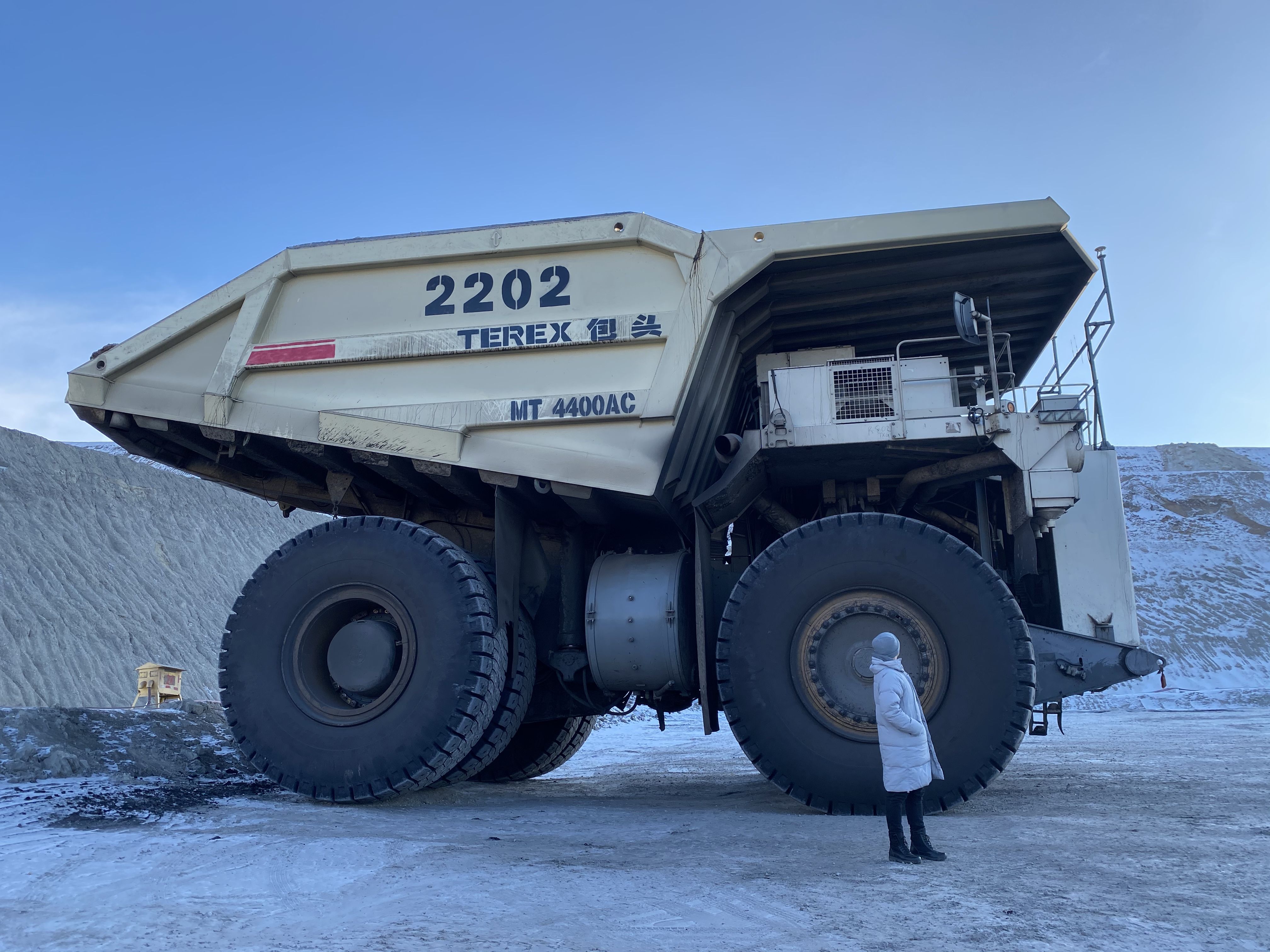 三晋矿科智典智能运输卡车解析：告别矿区高危运输，实现智能高效作业