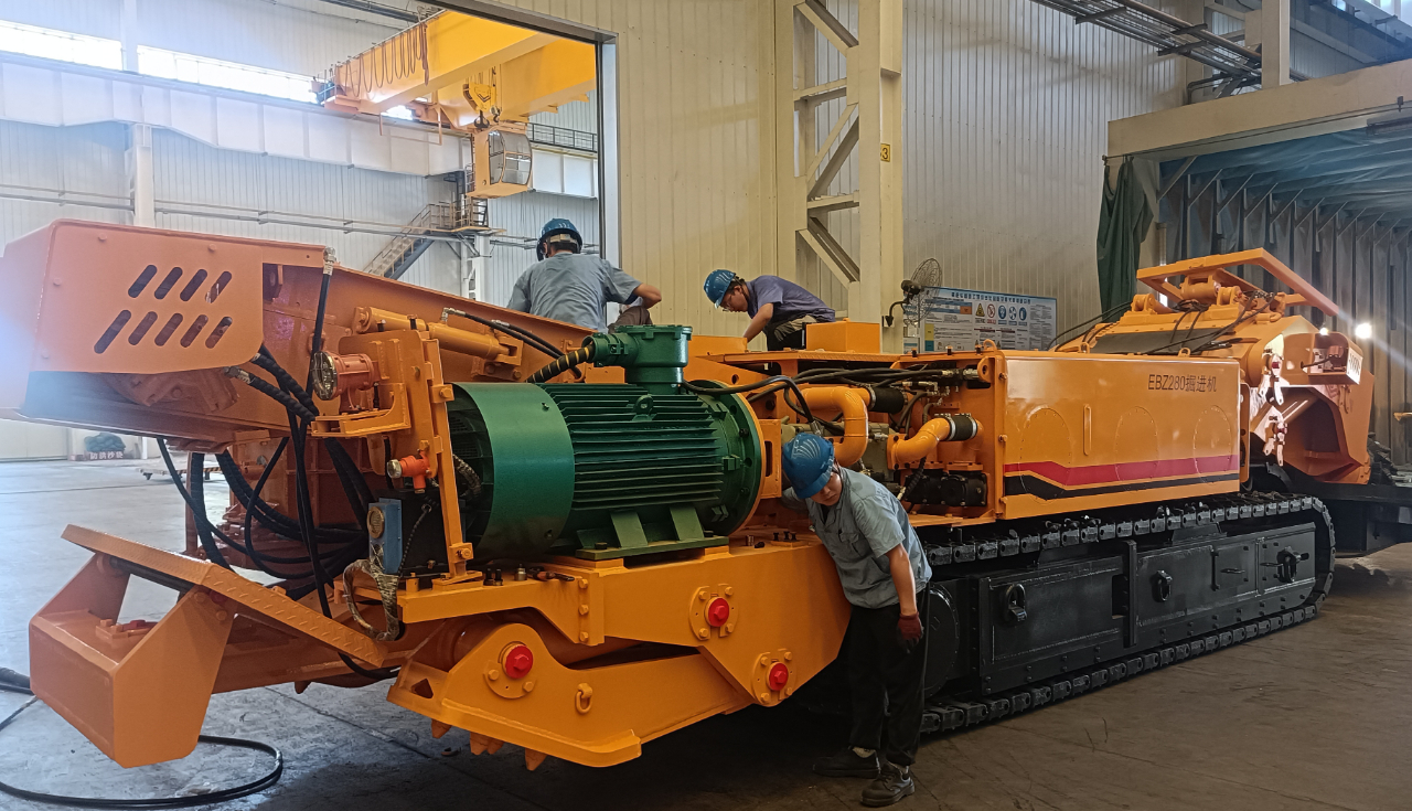 山西智能掘进机：煤矿高效安全掘进的智能装备技术解决方案