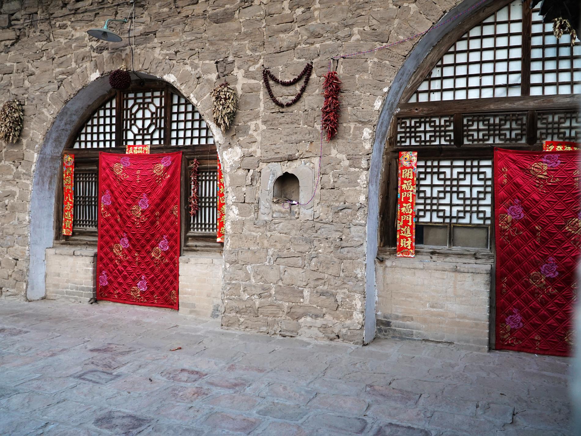 地质数字技术：山西地质构造分析 - 解锁黄土高原亿万年地质密码，精准预测灾害与资源分布