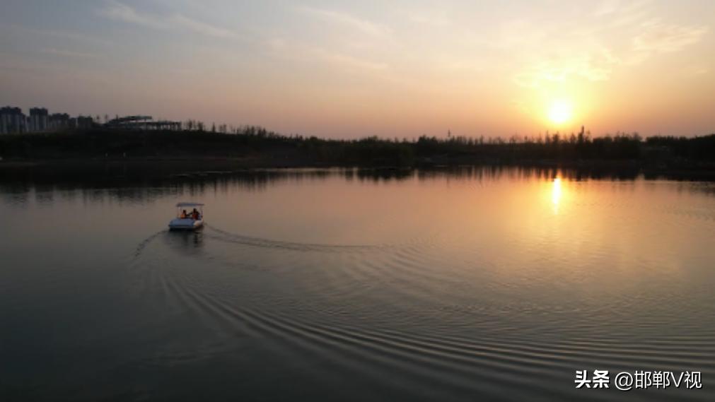 地质数字技术：山西地下水监测如何让看不见的水脉变得透明，解决水资源管理难题