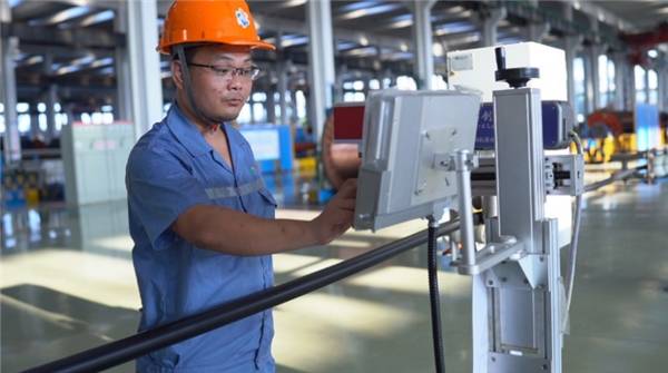 数字化技术：加工监控如何让制造更智能高效，轻松解决生产难题