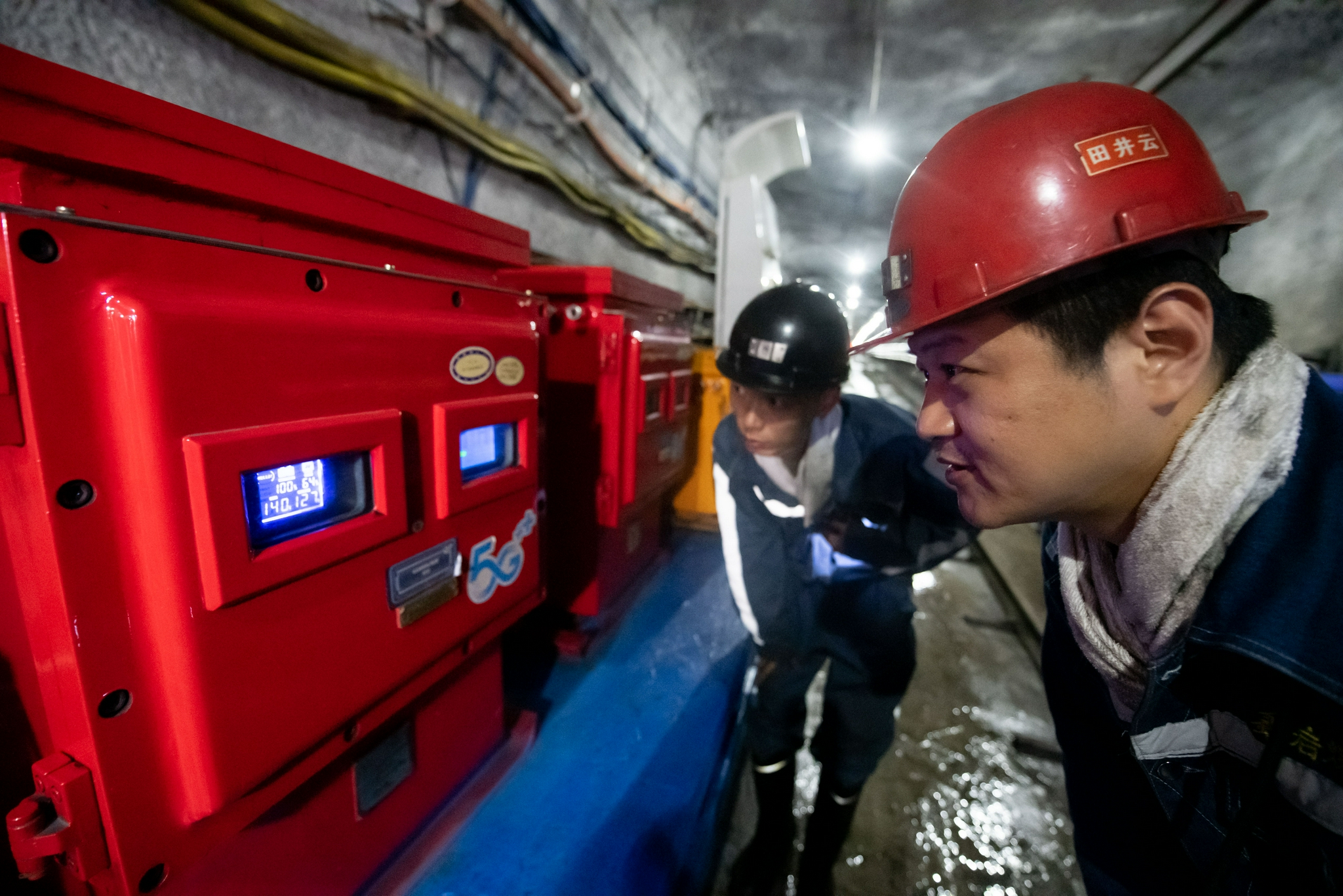 晋矿智造研：供电故障自愈系统，0.8秒自动恢复矿井供电，守护矿工安全