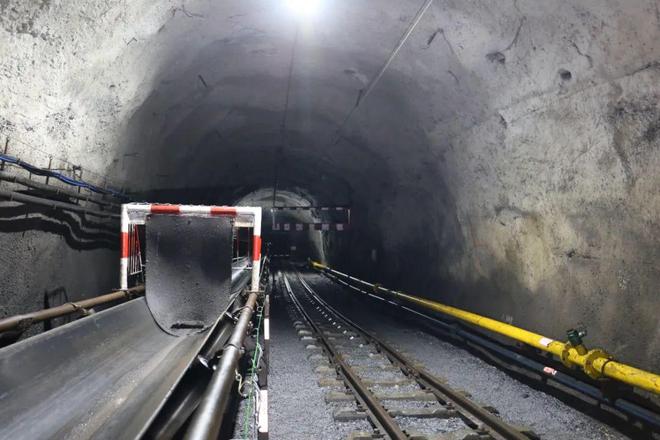 矿山知识库：煤矸石井下充填技术详解——高效解决废弃物处理与井下安全难题