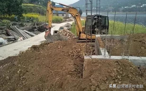 地质数字技术：沉降预测模型如何精准预警城市地面下沉风险，保障工程安全