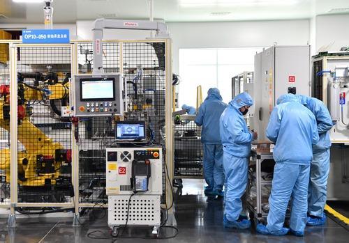 晋矿智造研：综采姿态调节如何实现毫米级精准控制，提升煤矿开采效率与安全