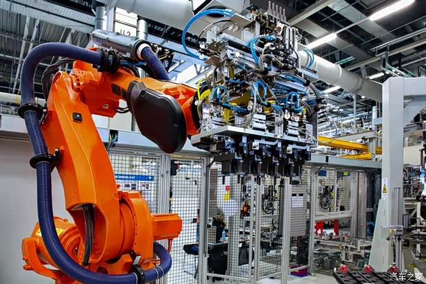 晋矿智造研：跟机自动化优化如何让煤矿开采更安全高效？